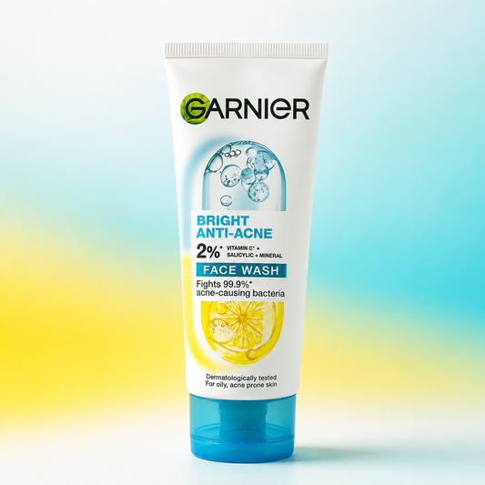 Garnier Bright Anti-Acne Face Wash 2% Vitamin C + Salicylic Acid 100ml